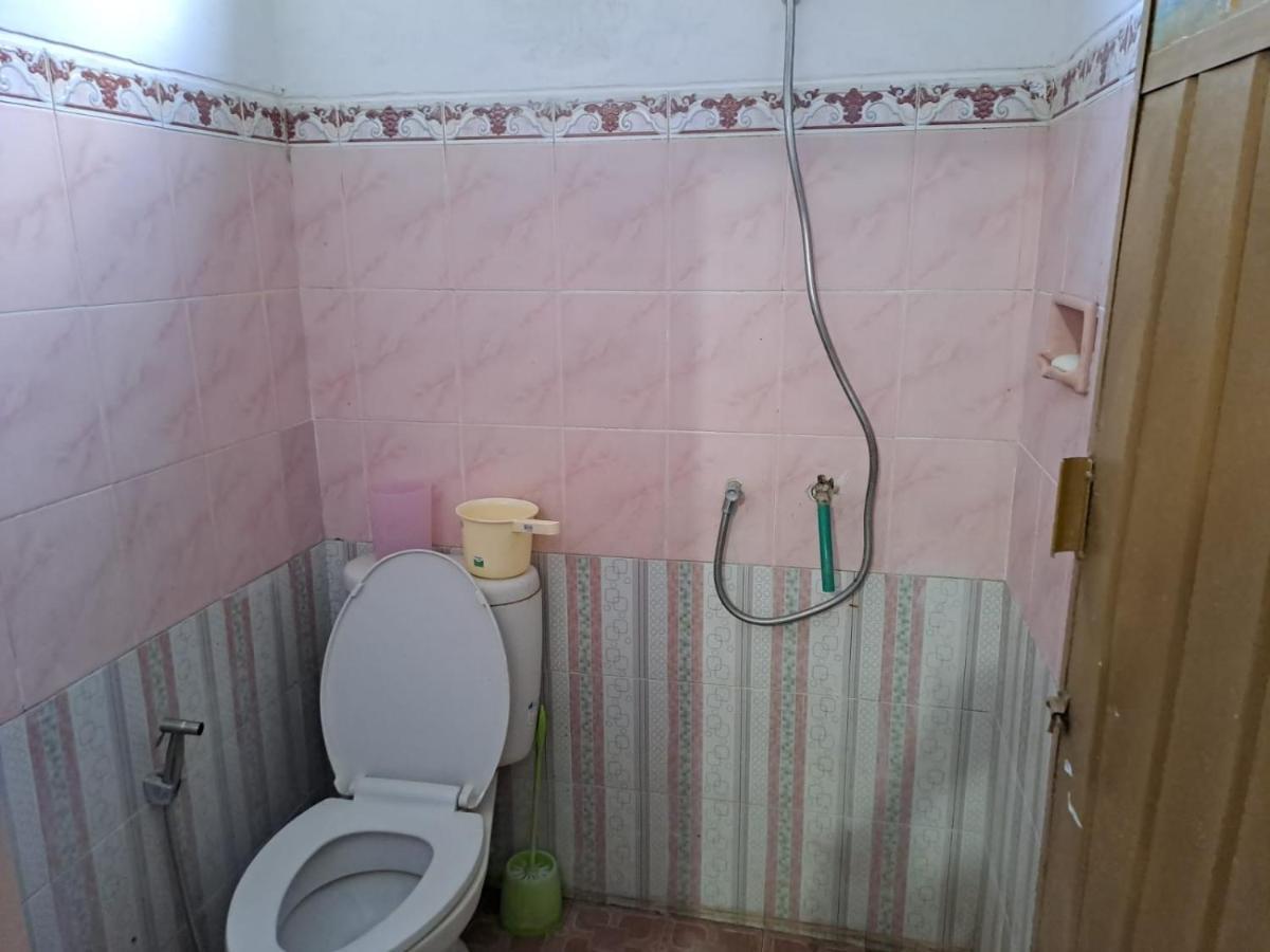 Indo Homestay Malang Buitenkant foto